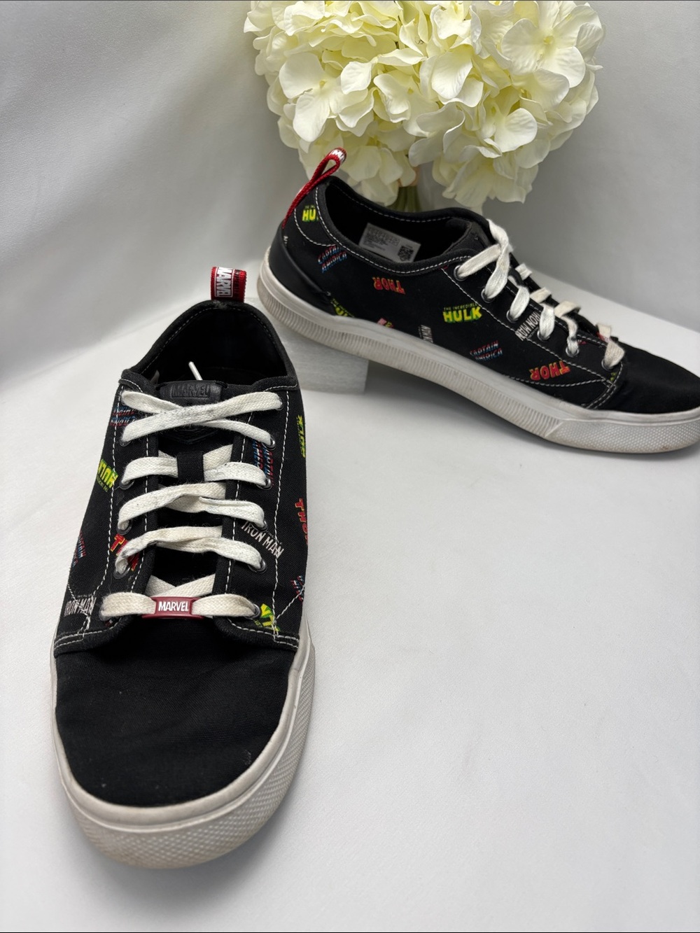 TOMS Marvel Men’s Black Canvas Low-Top Sneakers Multi Logos#469